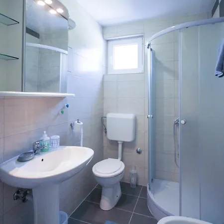Apartment La Traviata With Parking Rovinj Exterior photo